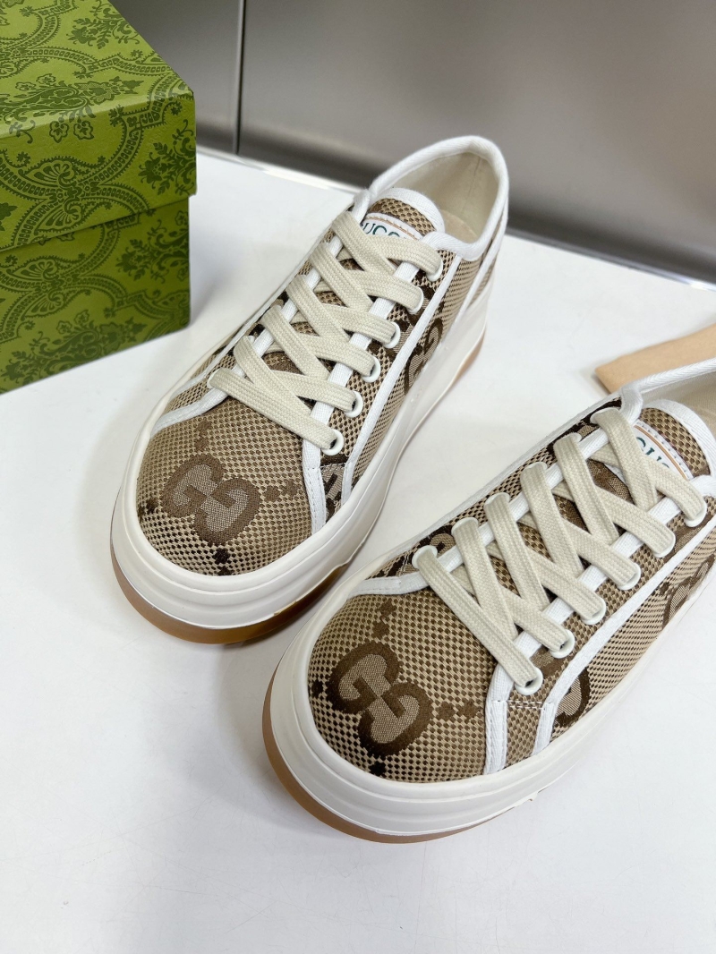 Gucci Casual Shoes